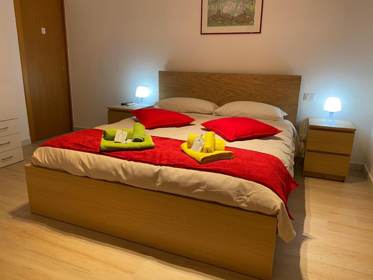 Aurus Casa Vacanze Рим Экстерьер фото